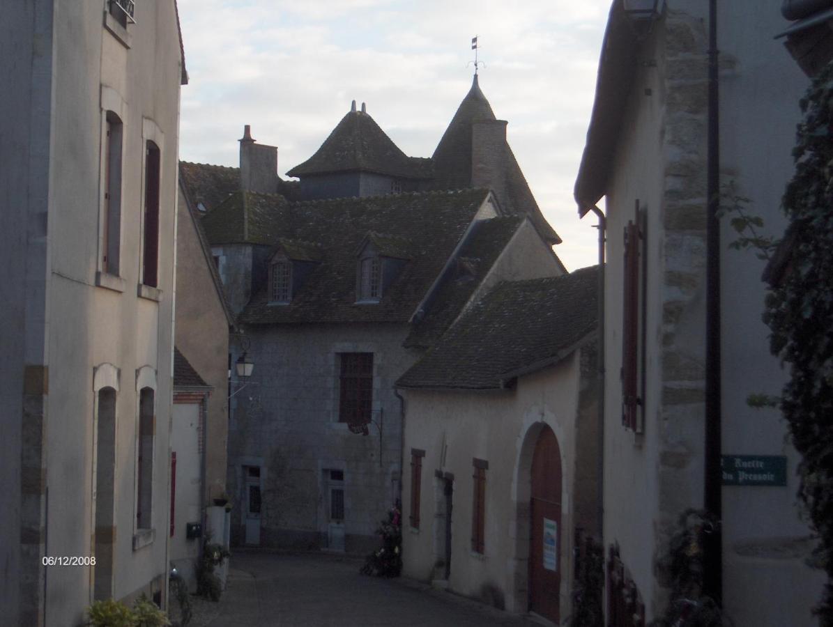 Auberge De La Tour Mennetou-sur-Cher Екстериор снимка