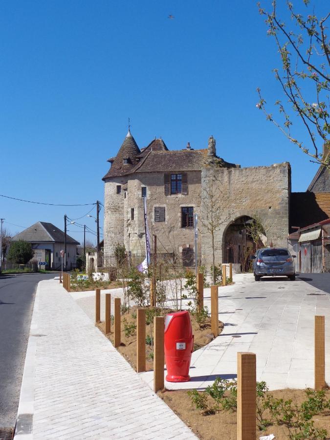 Auberge De La Tour Mennetou-sur-Cher Екстериор снимка